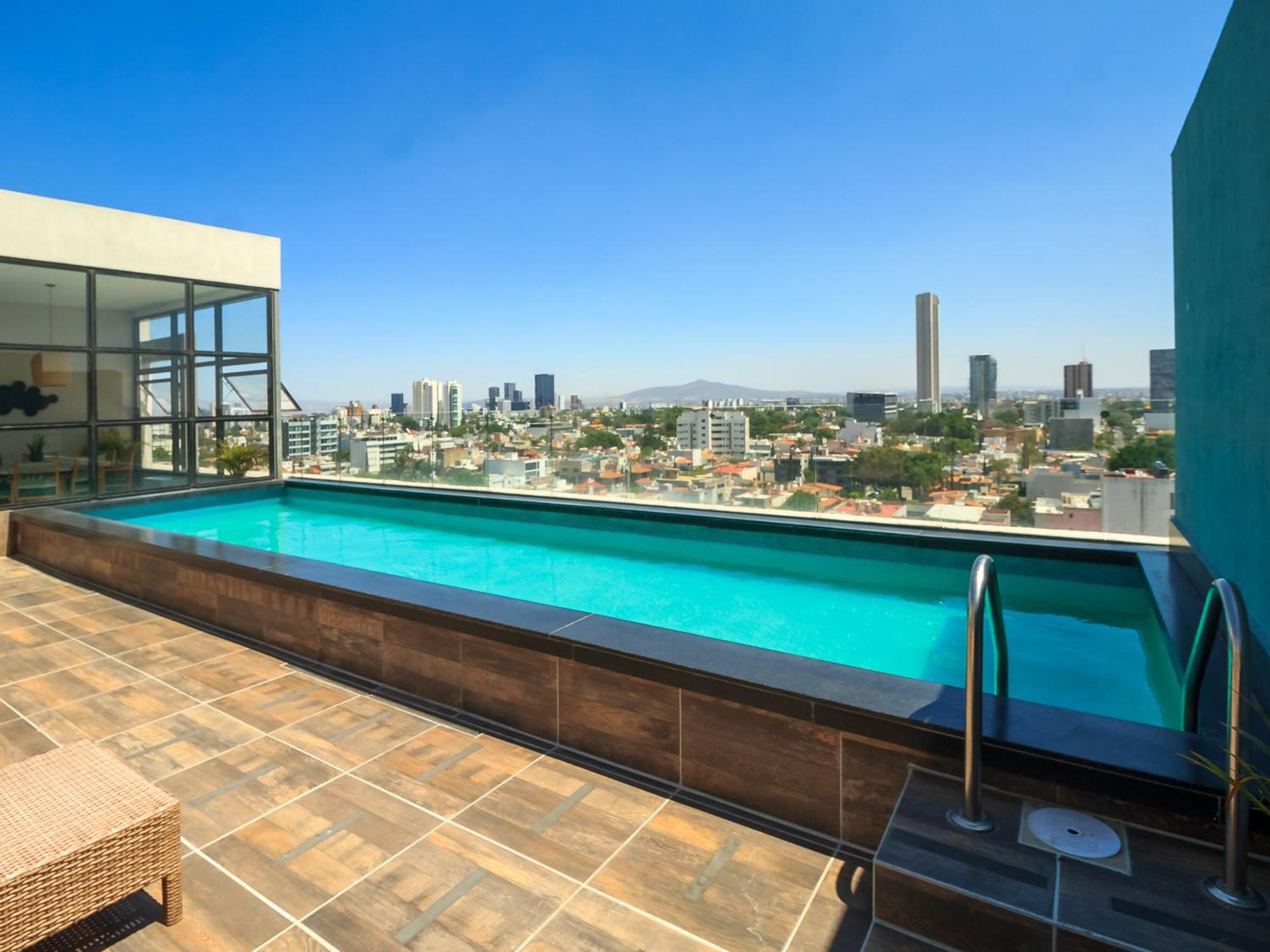 Tribu Sonata With Pool Apartment Guadalajara Bagian luar foto